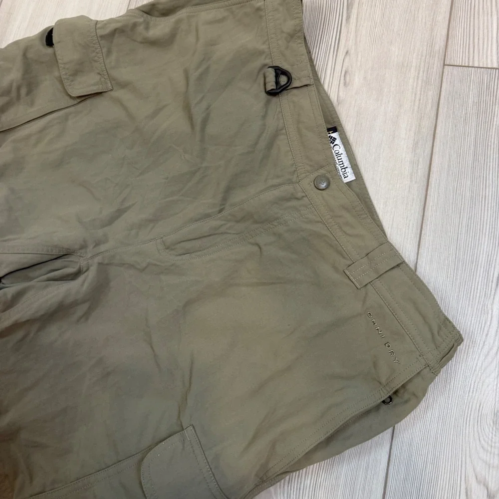 Columbia GRT Mens Convertible Cargo Pants Green Large 32 Inseam EM8166